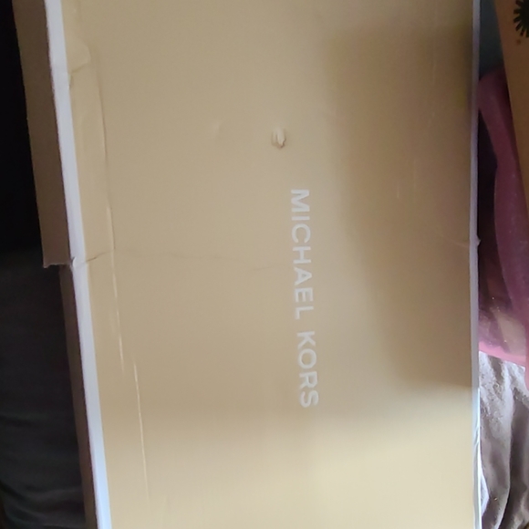 Michael Kors Rainboots - Picture 8 of 8